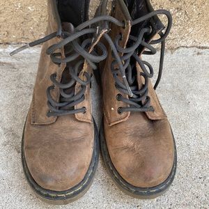 Dr. Doc Martens "Delaney" Boots